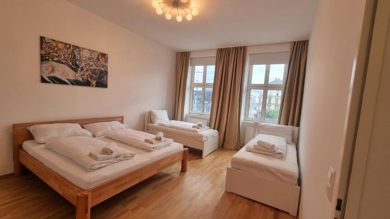 Sunny Apartment Next To Metro 1Br Βιέννη Εξωτερικό φωτογραφία